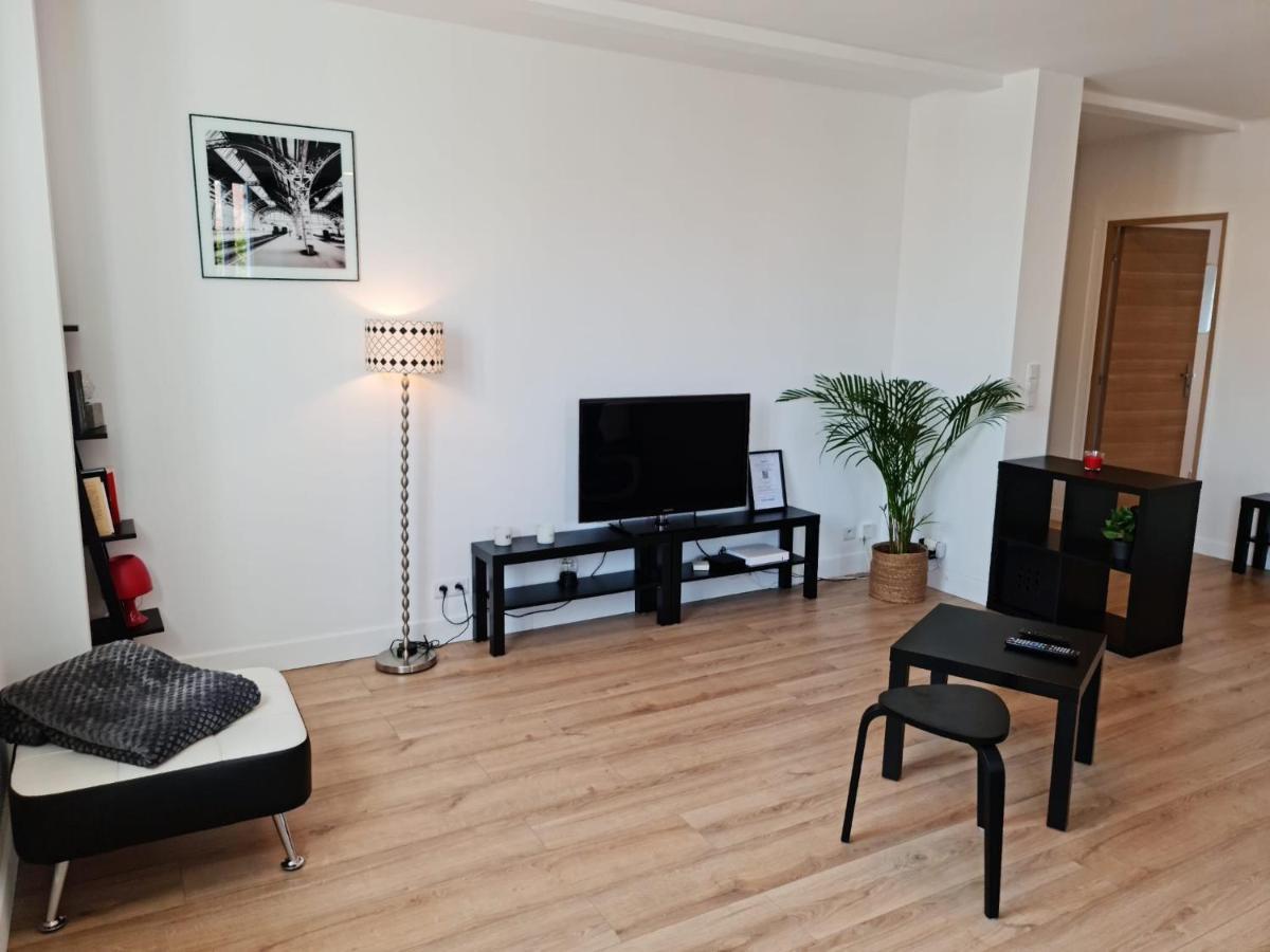 Le Scottmanhouse - Appartement Prive - Centre Ville - Gare - Wi-Fi Arras Buitenkant foto